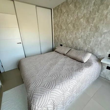 דירה Oasis Tenerife אדחה
